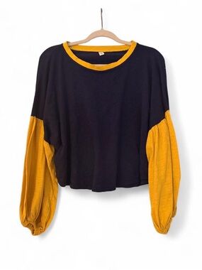 BP. Nordstrom Navy & Mustard Balloon Sleeve Top – XS